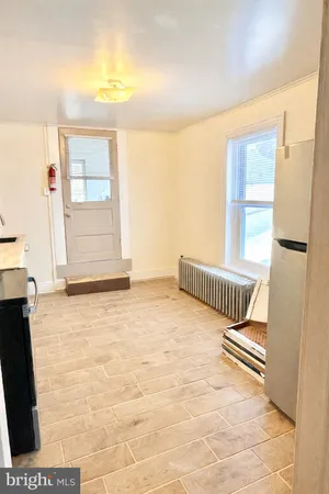 $2,100 | 327 Main Street, Unit 2, Royersford, PA 19468