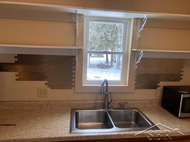 4907 Birch Run Road Millington, MI 48746 - Photo 14 of 33 50067903-13.JPG