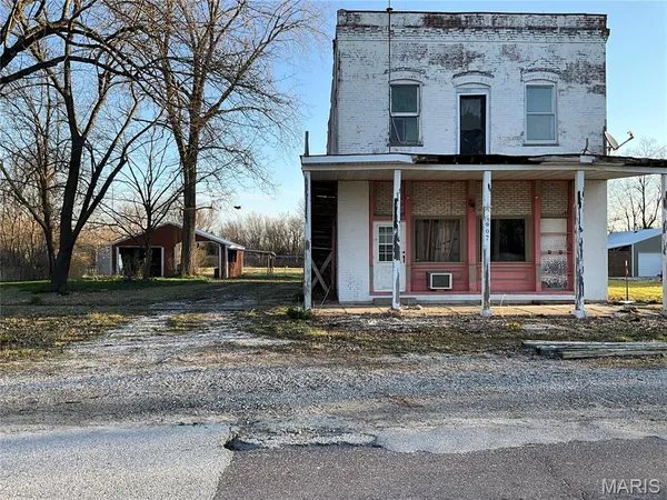 $150,000 | 901 Booneslick Road, High Hill, MO 63350