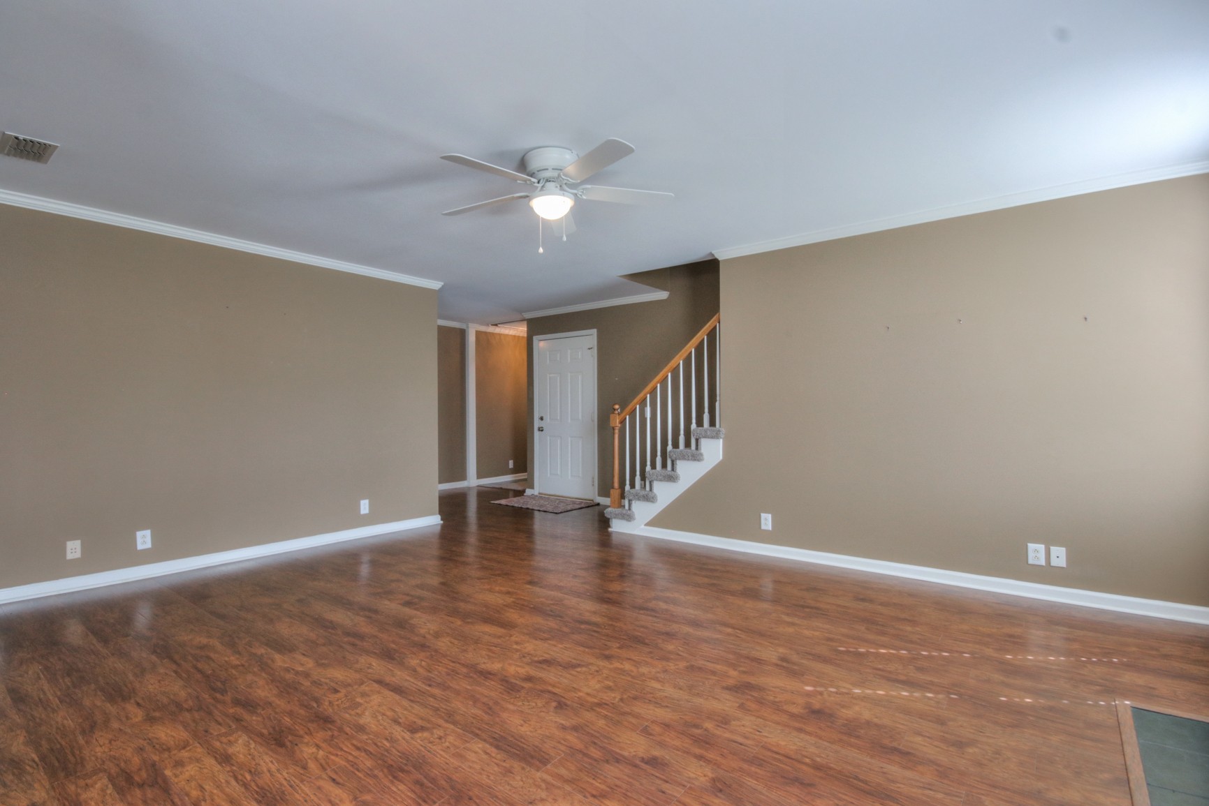 424 Riveredge Court Murfreesboro, TN 37128 - Photo 7 of 34 Gallery Image 7