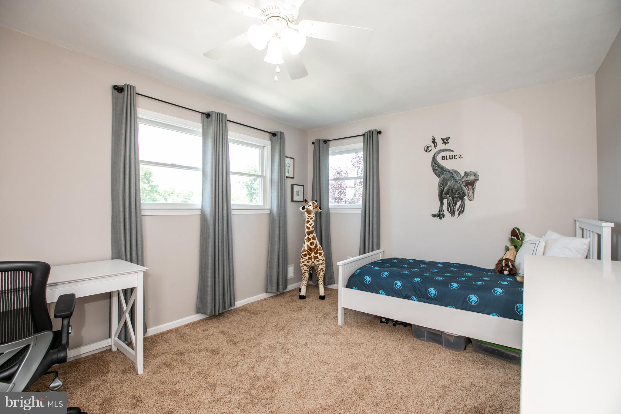 20 Banbury Road Hamilton, NJ 08690 - Photo 34 of 47 Bedroom 2