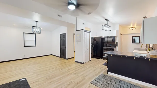 $1,575 | 737 East 47th Avenue, Gary, IN 46409