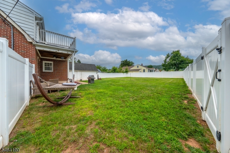 668 Greenbrook Road North Plainfield, NJ 07063 - Photo 20 of 26 Gallery Image 20
