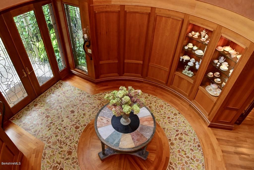 182 Jug End Road Egremont, MA 01230 - Photo 43 of 61 Rotunda Detail