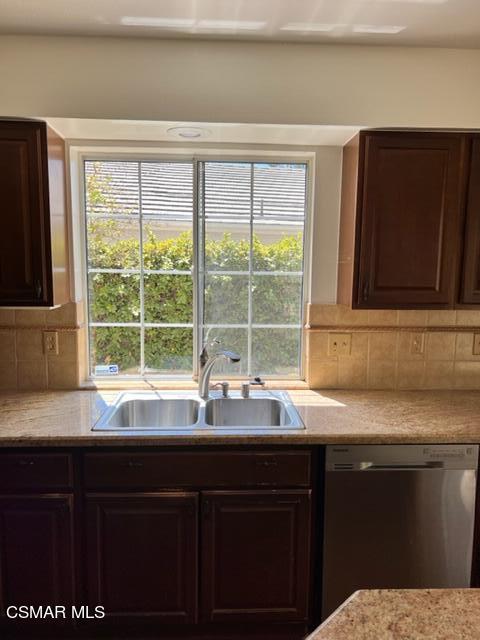 1715 Empty Saddle Road Simi Valley, CA 93063 - Photo 8 of 20 a sink with a window