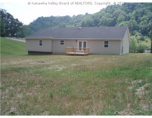 404 Poplar Fork Road Scott Depot, WV 25560 - Photo 3 of 8 Patio/Deck.
