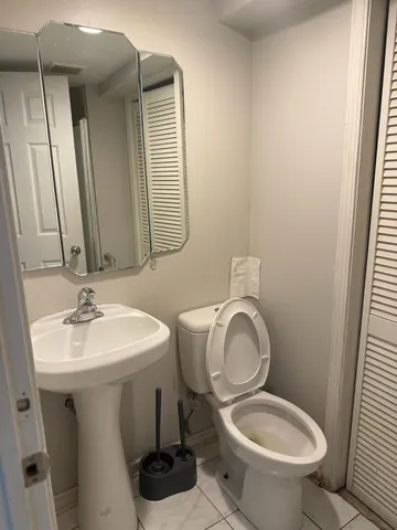 $2,500 | 982 Hastings Lane, Hanover Park, IL 60133