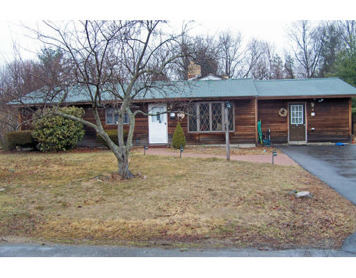 18 Curwen Road Peabody, MA 01960 - Photo 11 of 12 Gallery Image 11