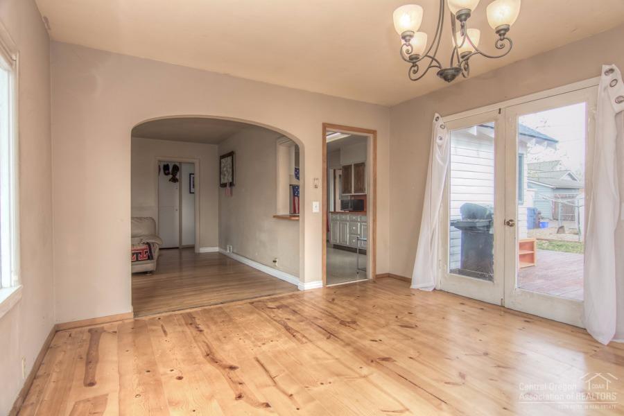 634 Southwest 14th Street Redmond, OR 97756 - Photo 23 of 24 Additional Photo
