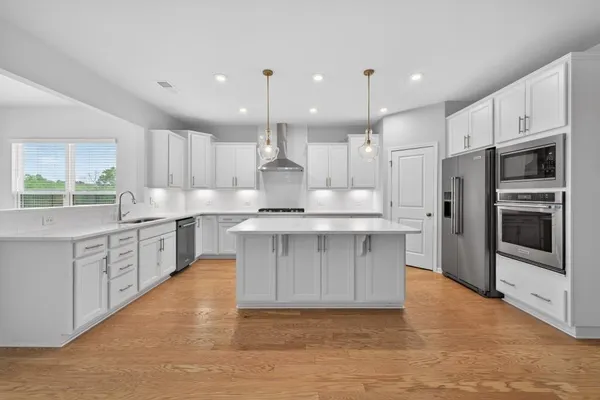 $699,000 | 7277 Maple Brook Lane, Flowery Branch, GA 30542