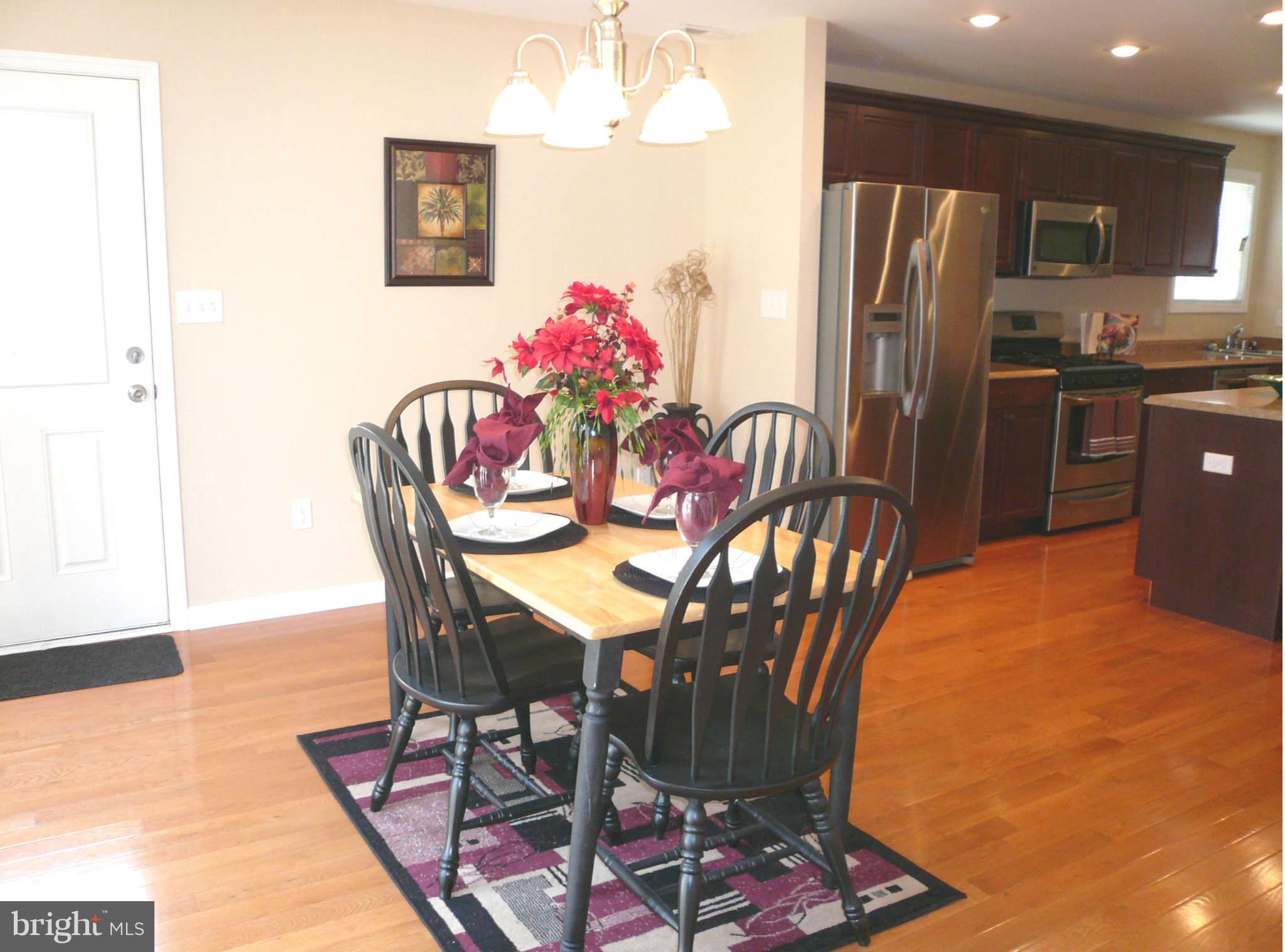 2508 Haddaway Road Baltimore, MD 21219 - Photo 9 of 22 Dining Room