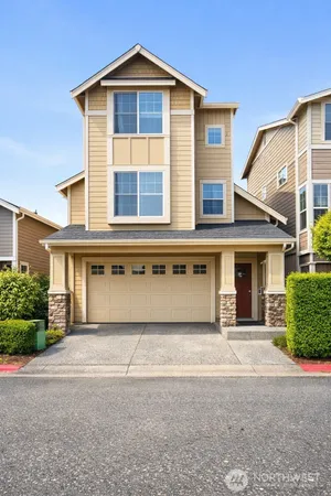$595,000 | 10030 12th Avenue Southeast, Everett, WA 98208