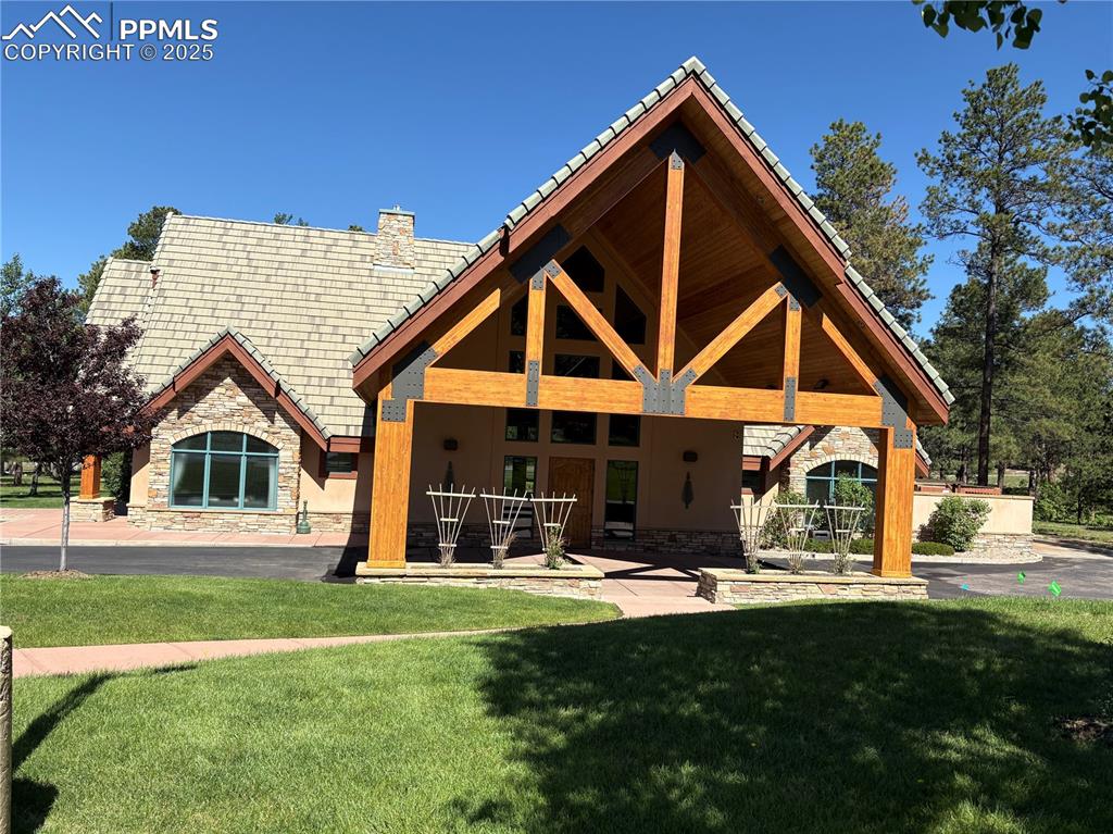 5070 Vessey Road Colorado Springs, CO 80908 - Photo 40 of 49 The lodge for community use.