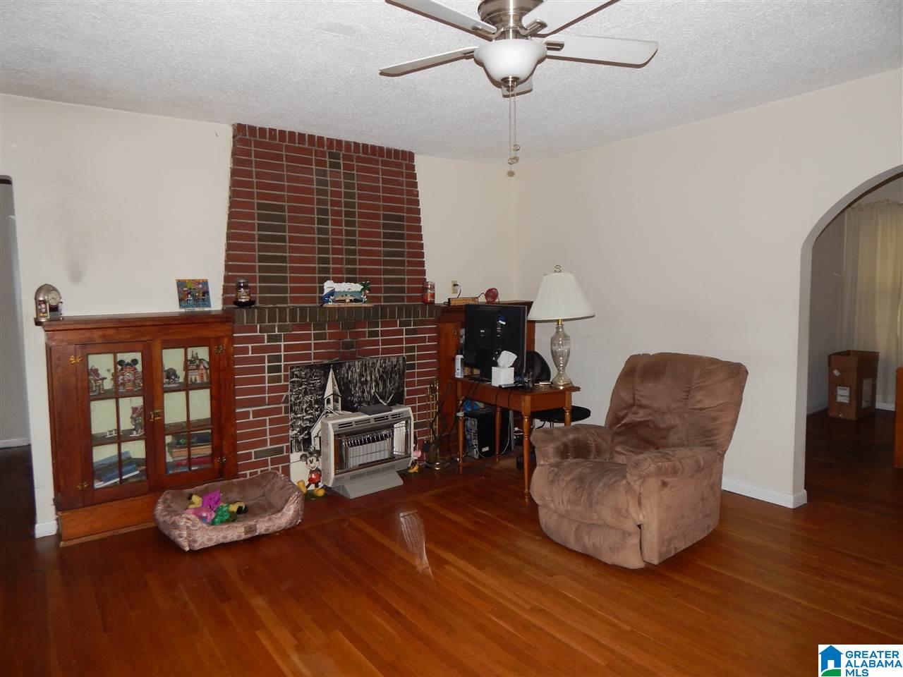 6881 Garrett Road Gardendale, AL 35071 - Photo 4 of 12