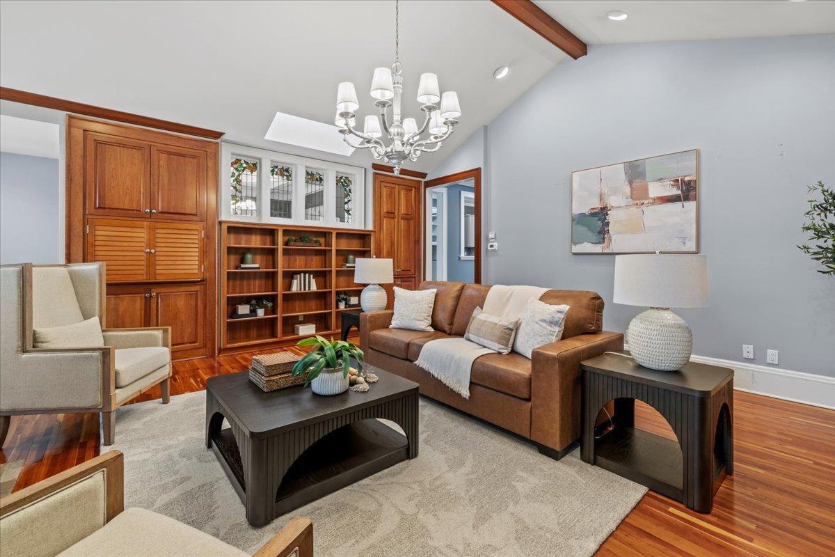 1724 Summit Avenue, Unit R Minneapolis, MN 55403 - Photo 33 of 57 Gallery Image 33