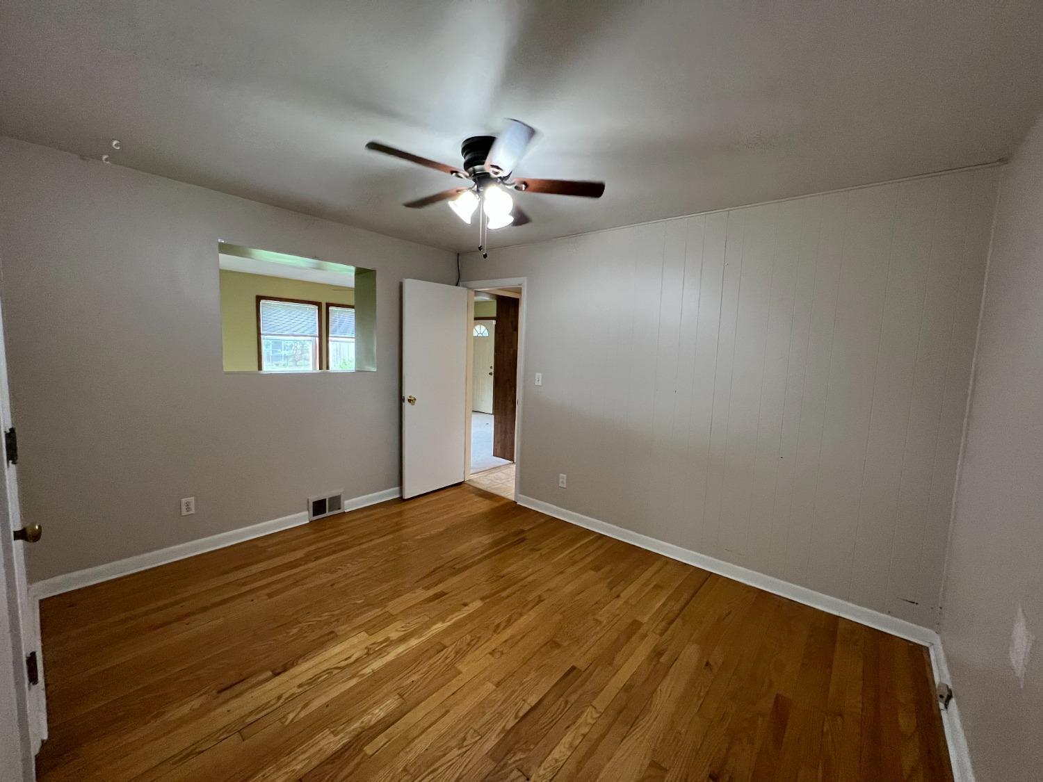 3124 Locust Log Lane Cincinnati, OH 45239 - Photo 7 of 28