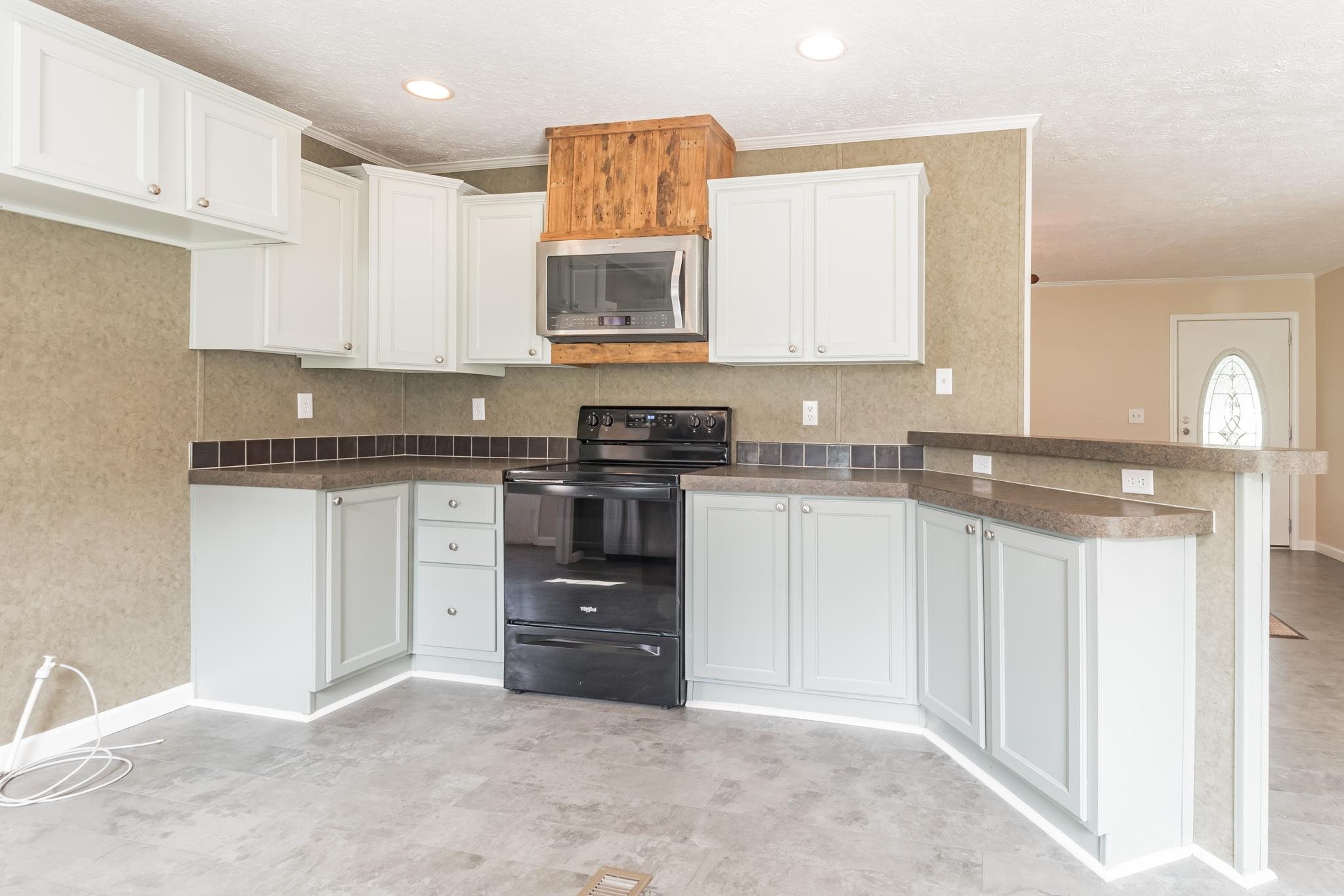 435 Bushy Creek Road Woodruff, SC 29388 - Photo 4 of 30