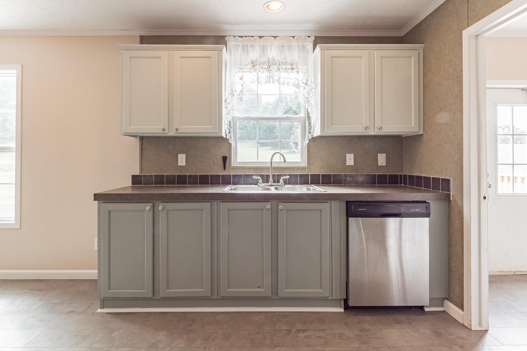 435 Bushy Creek Road Woodruff, SC 29388 - Photo 5 of 30