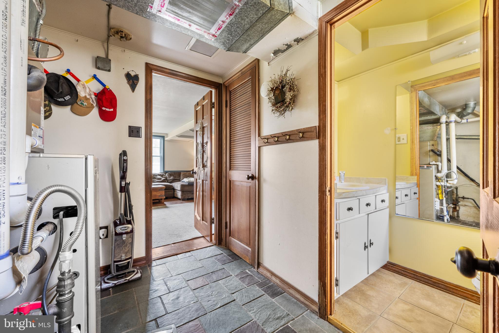 371 Annabelle Avenue Carneys Point, NJ 08069 - Photo 29 of 34