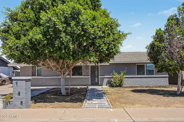 $429,000 | 106 East Indigo Street, Mesa, AZ 85201