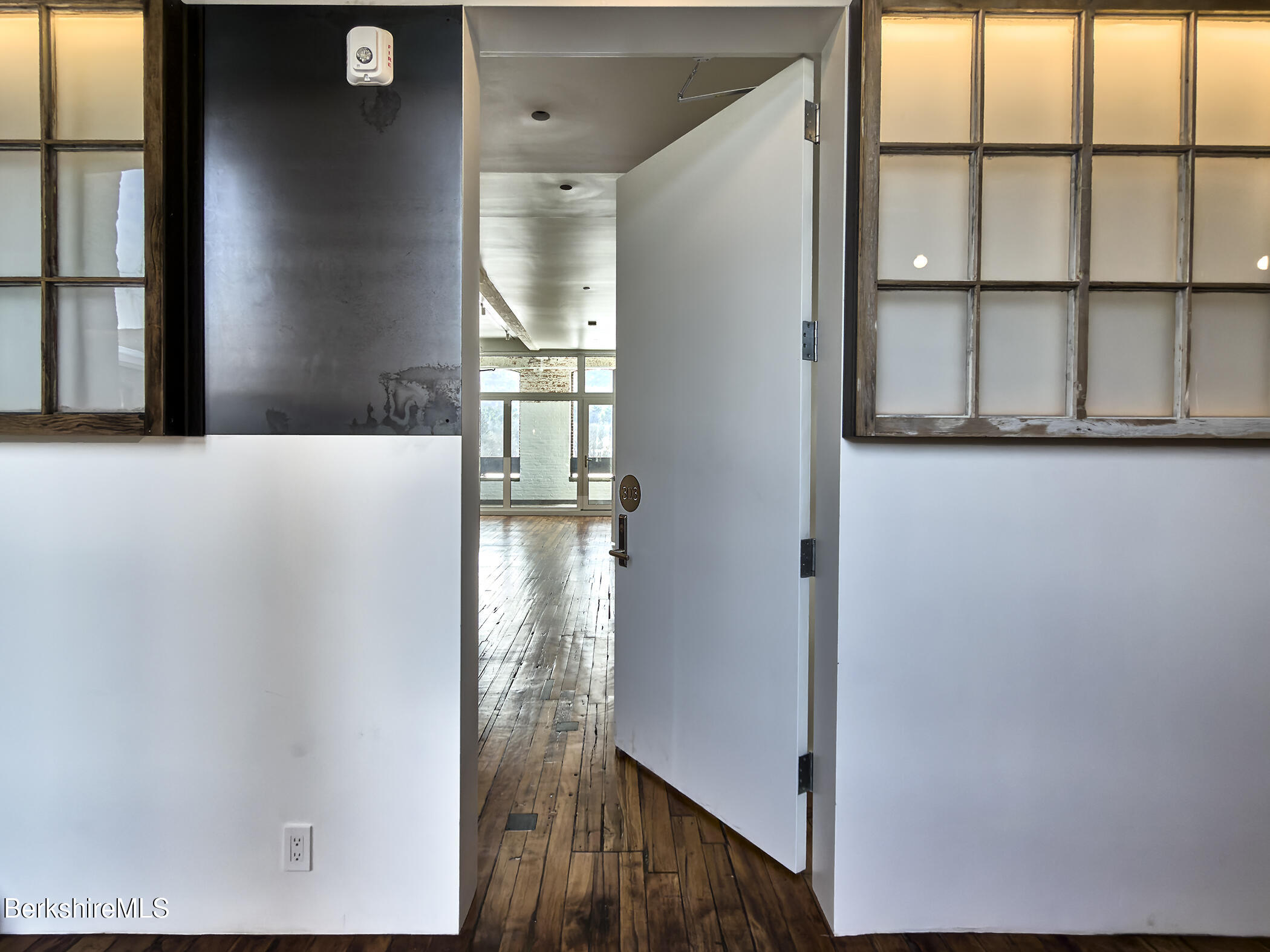520 State Road, Unit 303 North Adams, MA 01247 - Photo 6 of 38 Entry to Loft 303