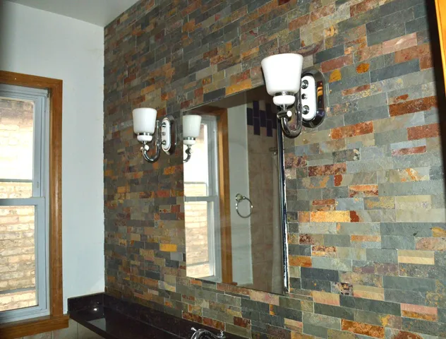 $369,900 | 4051 North Marmora Avenue, Chicago, IL 60634