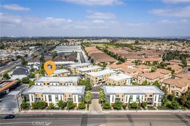 $940,000 | 2850 North Glassell Street, Orange, CA 92865