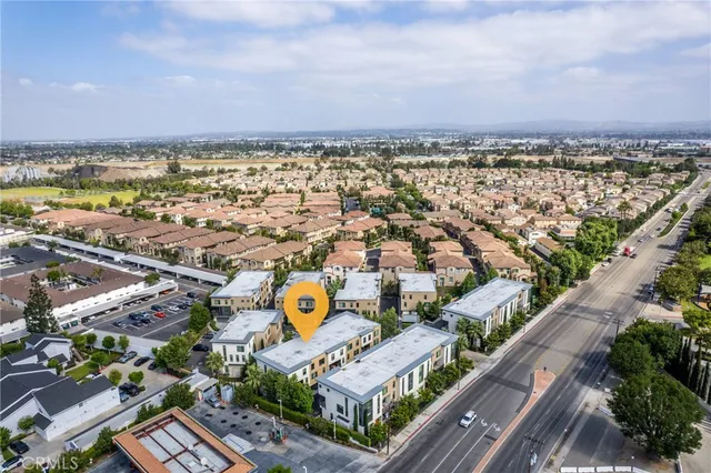 $940,000 | 2850 North Glassell Street, Orange, CA 92865