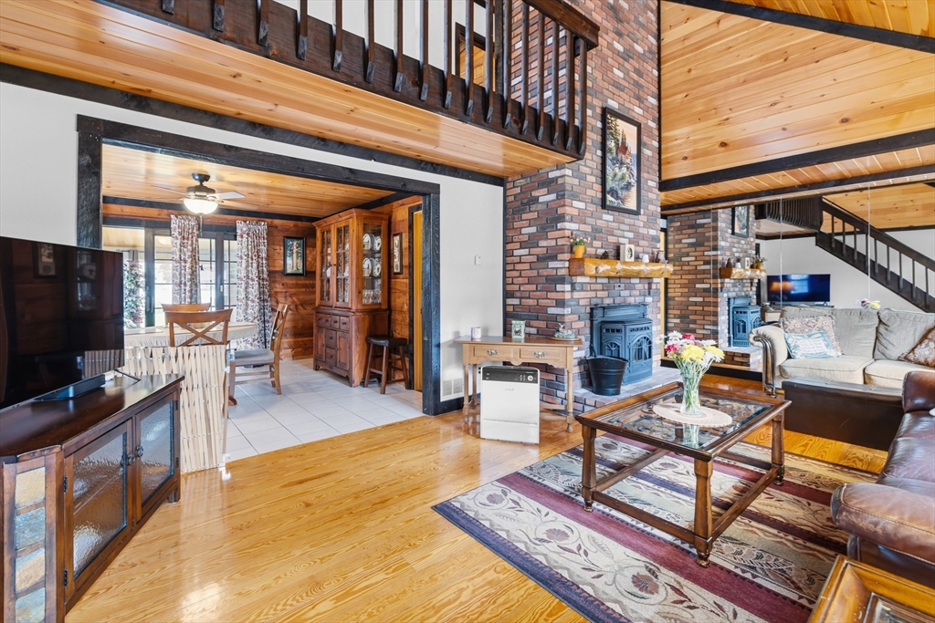 9 Joseph Street Acushnet, MA 02743 - Photo 11 of 42