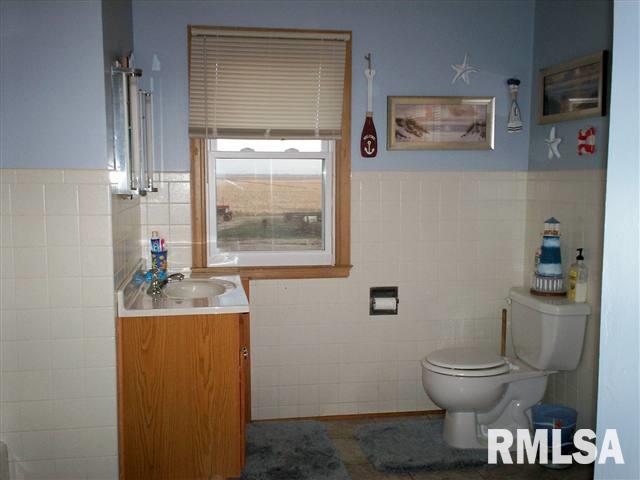 18963 Osco Road Geneseo, IL 61254 - Photo 8 of 12 Gallery Image 8