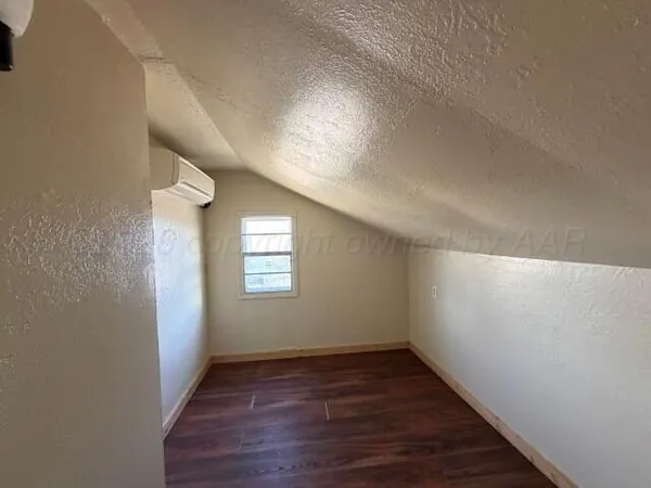 $109,900 | 822 East Santa Fe Avenue, Canadian, TX 79014
