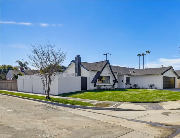 $1,300,000 | 4652 Prelude Drive, Huntington Beach, CA 92649