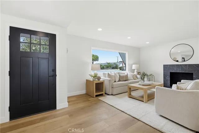 $1,300,000 | 4652 Prelude Drive, Huntington Beach, CA 92649