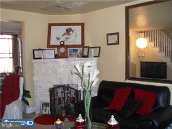 139 Springton Road Upper Darby, PA 19082 - Photo 3 of 6