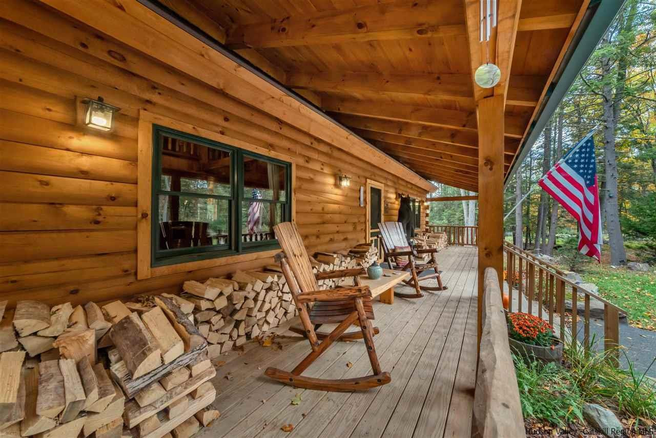 42 Crofts Road West Hurley, NY 12491 - Photo 2 of 33 Photo 2