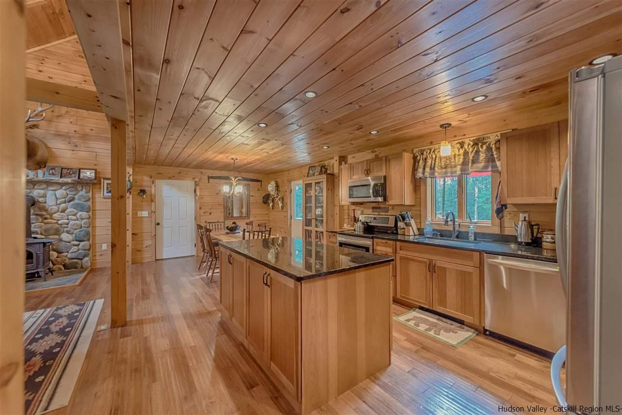 42 Crofts Road West Hurley, NY 12491 - Photo 8 of 33 Photo 8