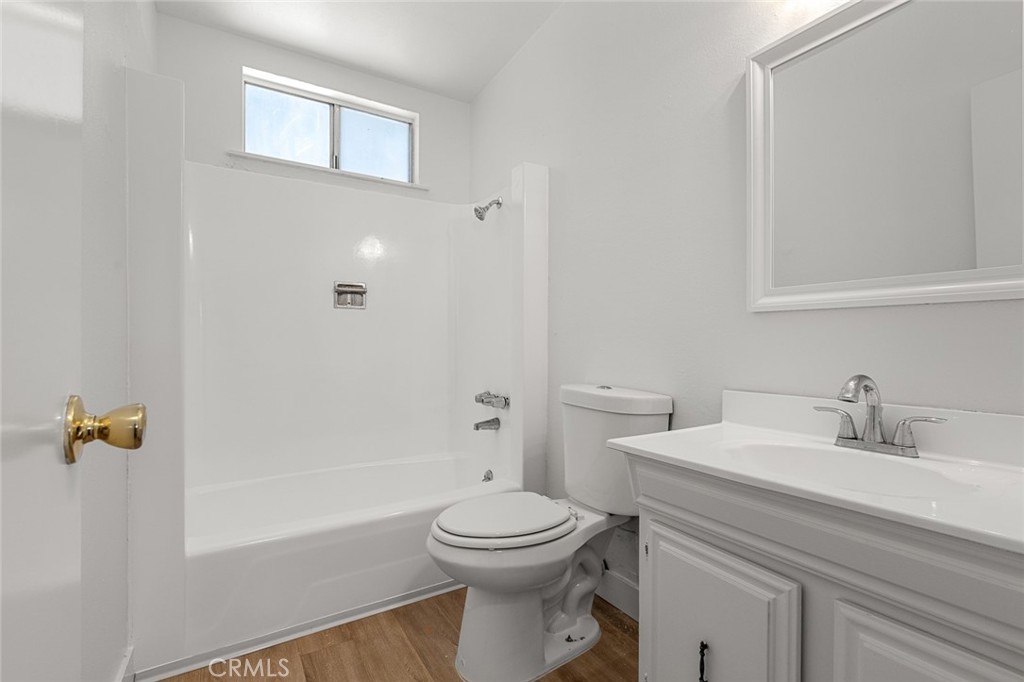 19223 Rock Springs Road Hesperia, CA 92345 - Photo 9 of 25