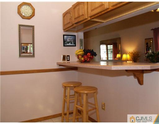 44 Farmingdale Road Fords, NJ 08863 - Photo 17 of 25
