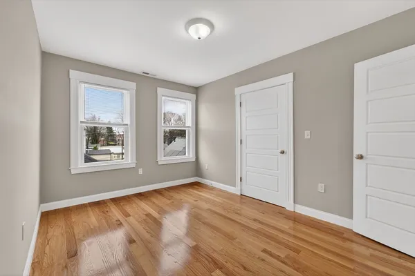 $3,600 | 42 Almont Street, Unit 3L, Medford, MA 02155