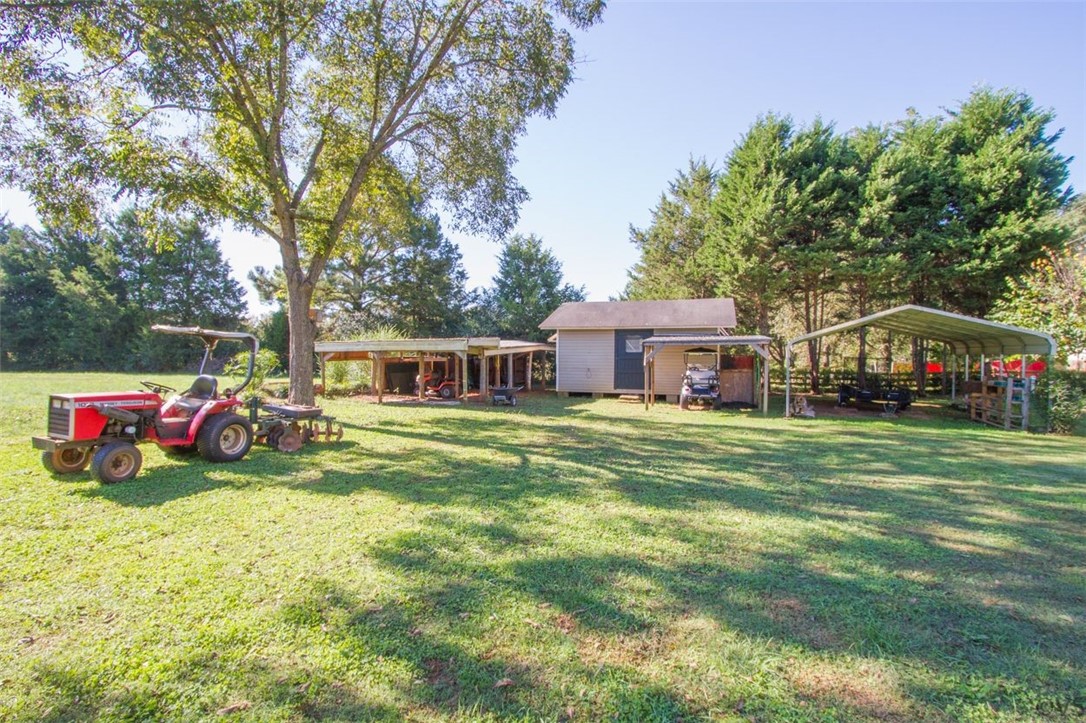 810 Baskin Road Iva, SC 29655 - Photo 28 of 39