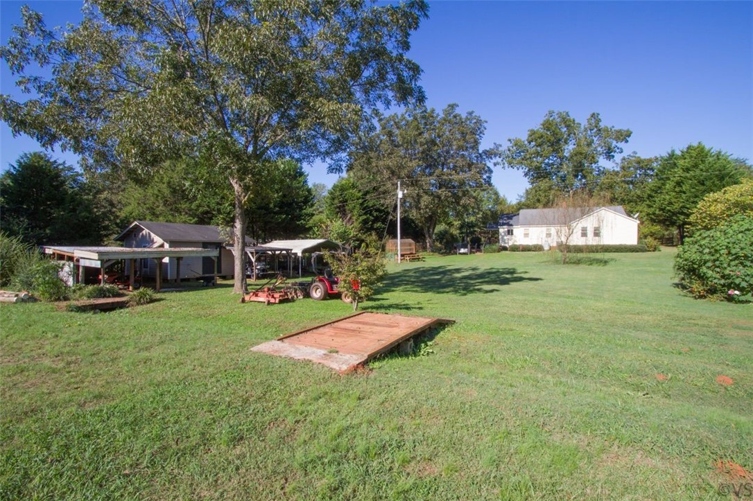810 Baskin Road Iva, SC 29655 - Photo 30 of 39
