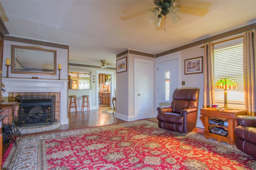 810 Baskin Road Iva, SC 29655 - Photo 6 of 39