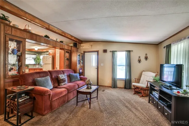 $89,888 | 343 Applewood Drive, Lockport Town, NY 14094