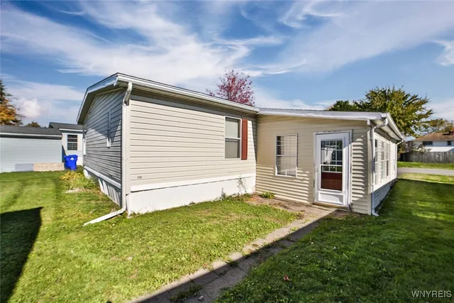 $89,888 | 343 Applewood Drive, Lockport Town, NY 14094