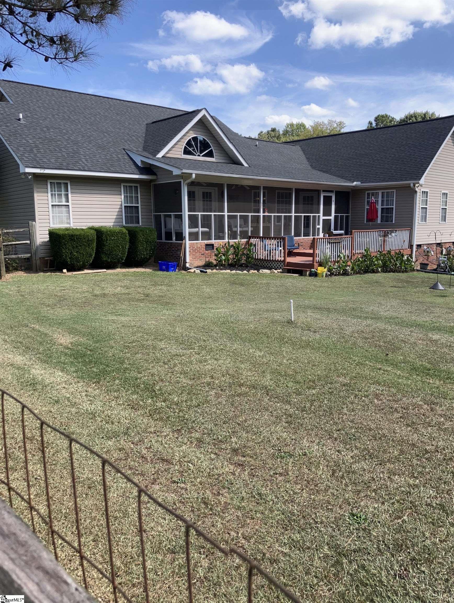 1015 Saddle Hill Road Greenwood, SC 29646 - Photo 11 of 27