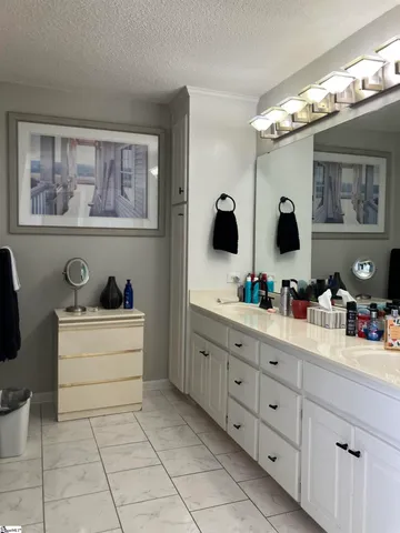 $399,000 | 1015 Saddle Hill Road, Greenwood, SC 29646