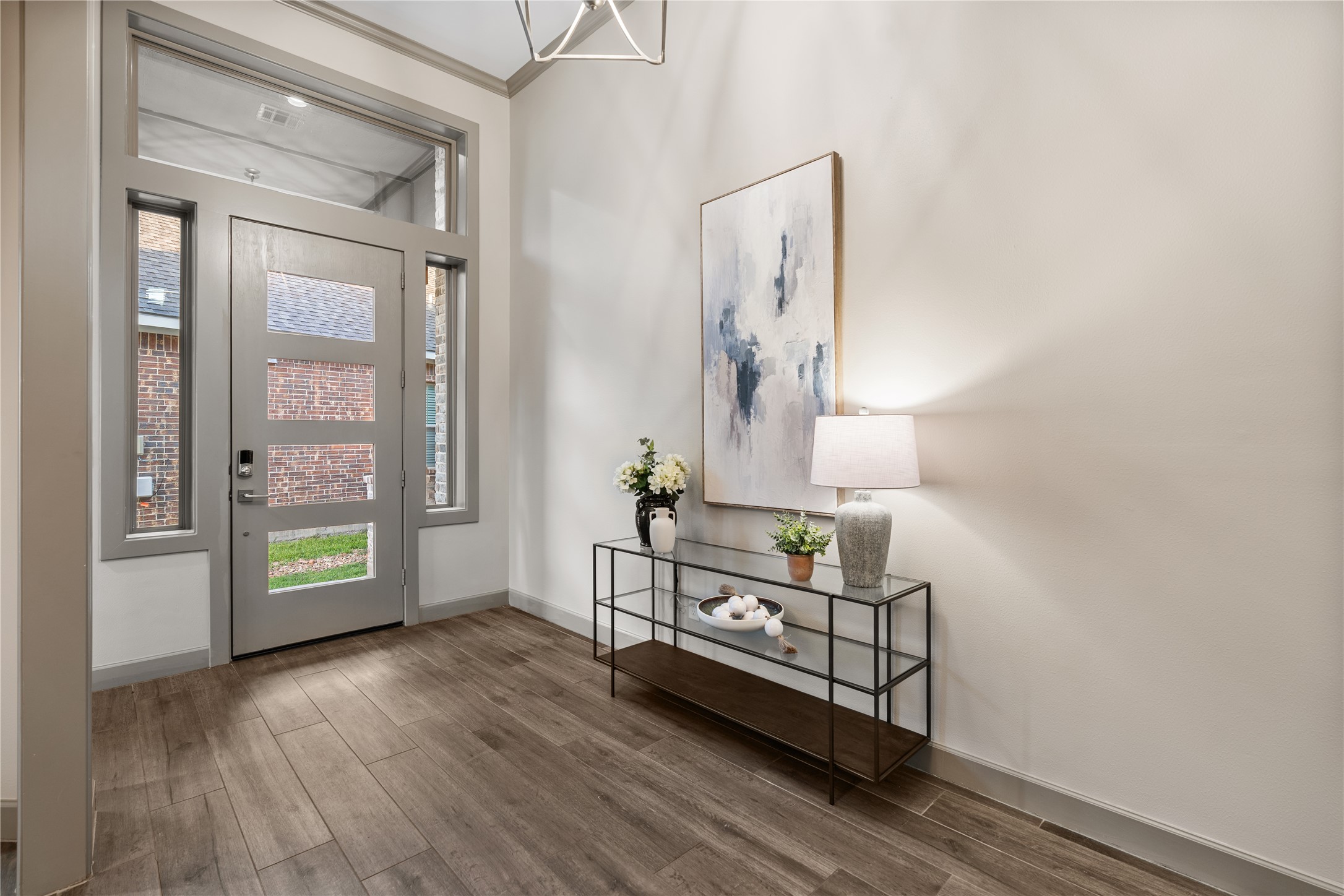 12379 Pebble View Drive Conroe, TX 77304 - Photo 6 of 46 A Bright and welcoming entryway.