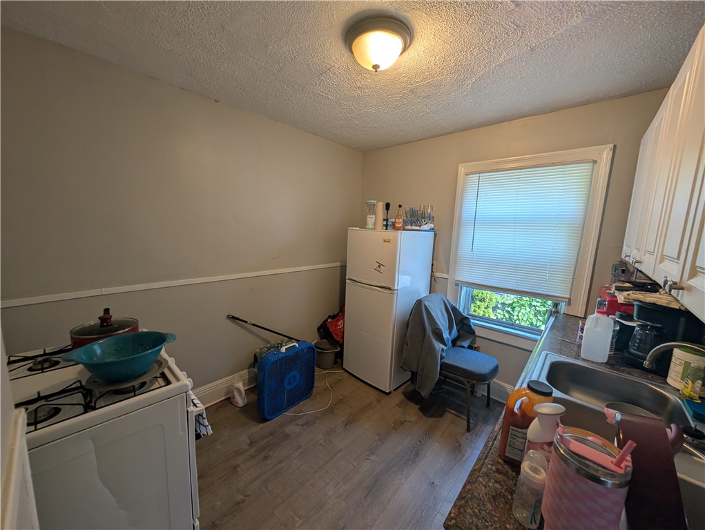 15 Home Place Rochester, NY 14611 - Photo 31 of 36