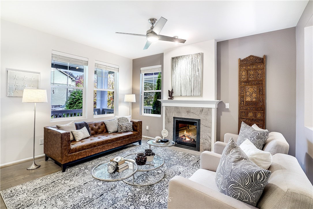 6508 High Point Drive Southwest Seattle, WA 98126 - Photo 4 of 21 Gallery Image 4