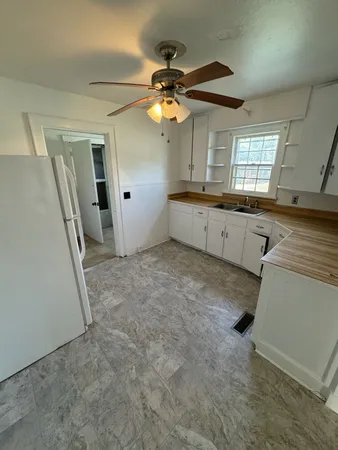 $1,195 | 104 Lafayette Street, Shelbyville, TN 37160